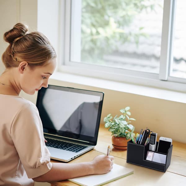 Kontor Oppbevaring PU Lær Multifunksjonell Skrivebord Organizer Pen Hold