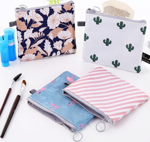 13*13cm, (Rosa Stripemønster) 4 stk, Menstruasjonsbag Sanitetsbind S