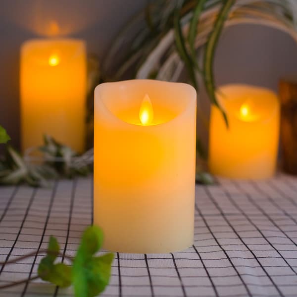 LED-kynttilä, 3 tyylikästä kynttilää