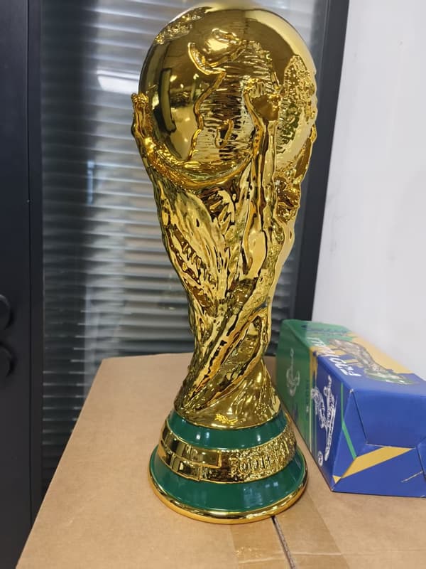 VM 2026 Model Fodboldtrofæ Souvenir til Turneringspriser (13 cm)