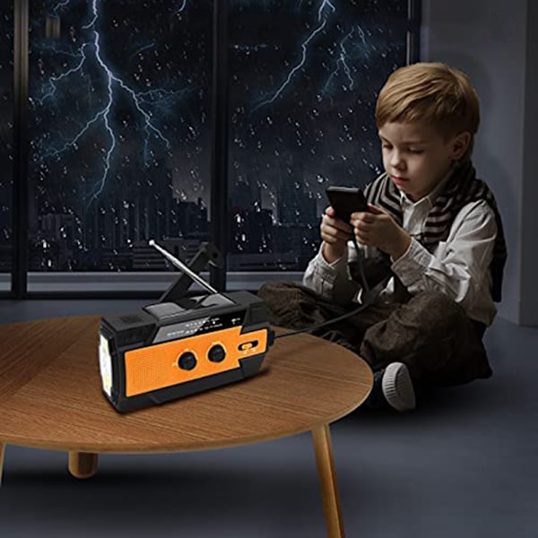 Solradio AM/FM Vevradio Portabel USB Uppladdningsbar Nödradiotelefon med 2000mAh Powerbank, LED-ficklampa, SOS-larm och Handvevsdynamo för