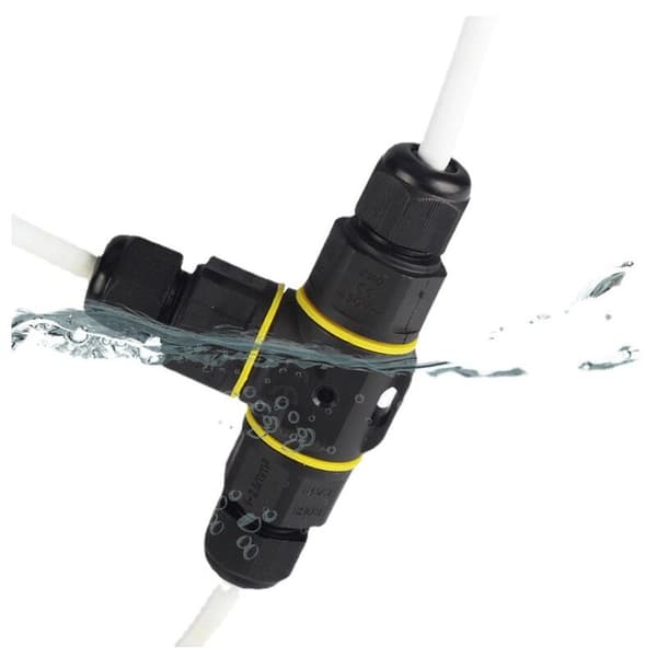 Sats med 2 vattentäta T-kopplingar, IP68, max sektion 1,5 mm²