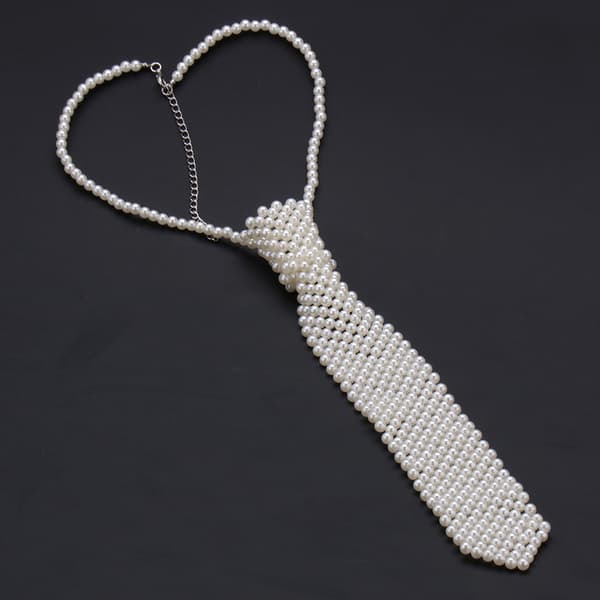 Vintage pärlhalsband i slipsstil White