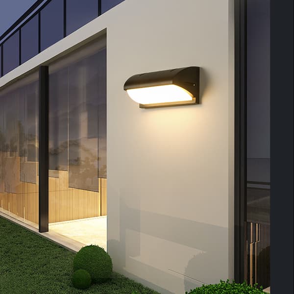 18W Utomhusvägglampa med Rörelsesensor, 3000K Varmvit, IP65