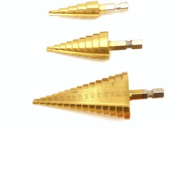 3 st Höghastighetsstål Hex Skaft Stegborr (4-12mm, 4-20mm och 4-32mm) Diameter, Titambelagd Konborr med Självcentrerande Dorn