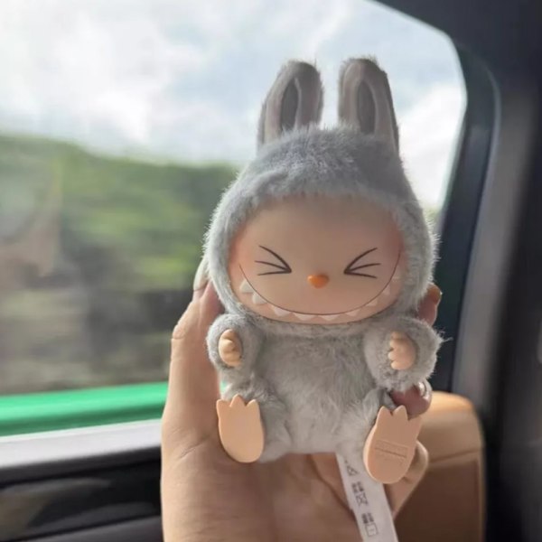 POP MART Labubu The Monsters Etciting Macaron Plyschdocka Blind Box Figurer (Farge Tilfeldig)