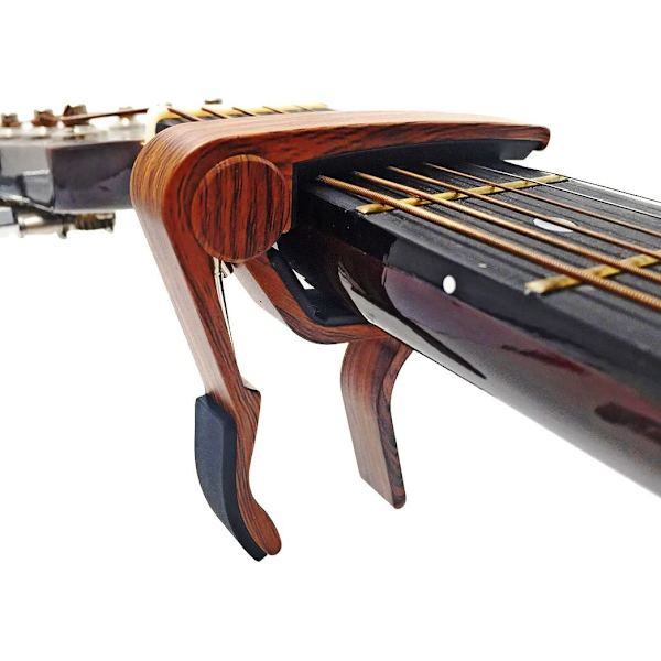 Gitarr Capo, Legeringsgitarr Capo för 6-strängad Folk-, Elgitarr och Akustisk Gitarr, Ukulele, Träfärg.—max