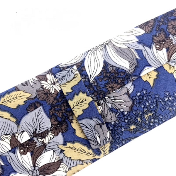 Bomullstrykt blommig slips smal slips