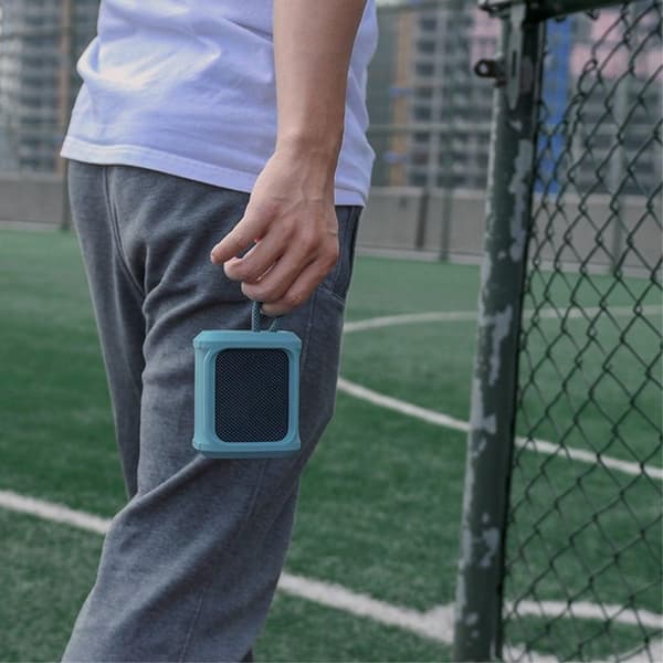 JBL Go 3 Silicone Cover with Strap - Blue Blue Blå