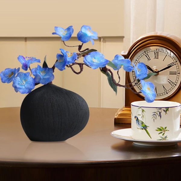 Keramisk blomkruka – geometrisk formarrangemang, vit dekorativ kruka för mantel, bokhylla Svart vas + blå körsbärsblommor