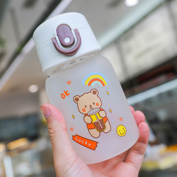 Barns vattendricksflaska söt för barn Mini-portabel frostad glasskala tecknad Brun 300ML