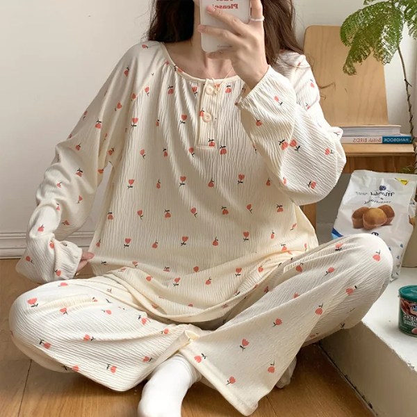 Naisten Uusi Kevyt Raidallinen Kreppi Pitkähihainen Pyjama - Trendikäs ja Söötti Kevät- ja Syysasu AQY8803 Pieni Ruusu XXL