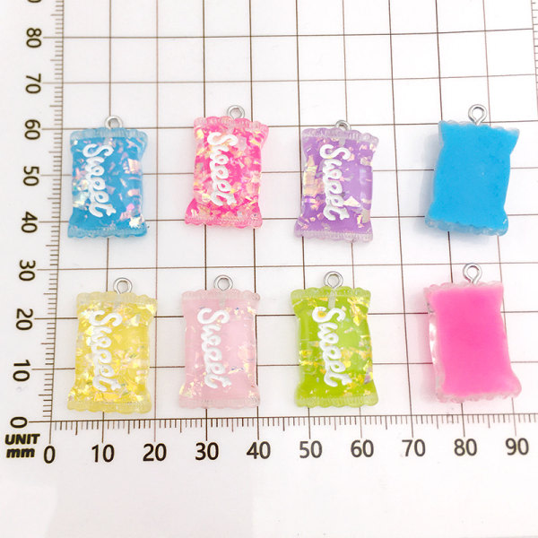 32st Mix Gummy Bear Candy Resin Charms för DIY Armband Halsband