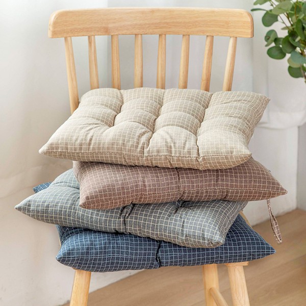 Liukumaton tuolipehmuste toimistotuolille, opiskelijatuolille, liukumaton tuolipehmuste kotiin, lattiatuulettuva ruokapöydän tuolipehmuste (Smoggy Blue Large 43*43 (±2cm)),