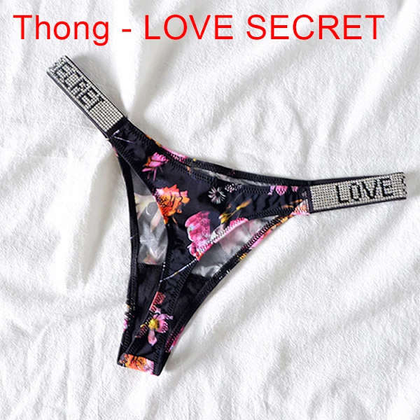 Sexiga Kvinnor Trosa Kristall Strass Brev Hemliga Underkläder Fitness Gym Kärlek Stringtrosor Låg Rise Tanga Kvinnlig Push Up Underkläder Thong-Rose L