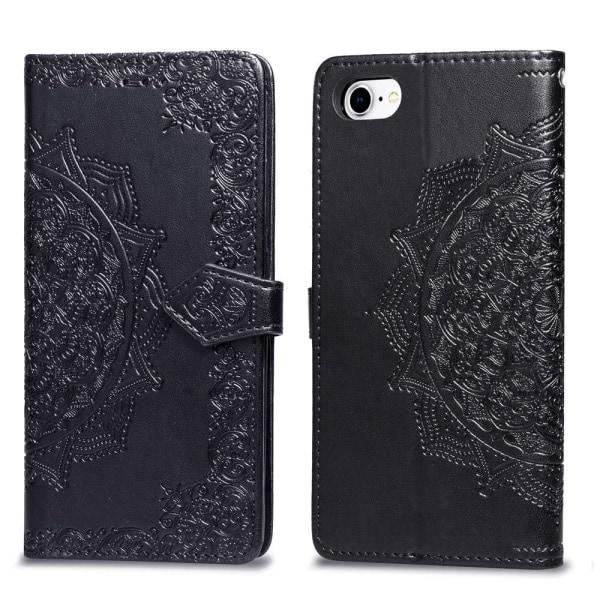 iPhone 7/8/SE (2020/2022) - Mandala Nahkainen Kotelo - Musta Musta Musta