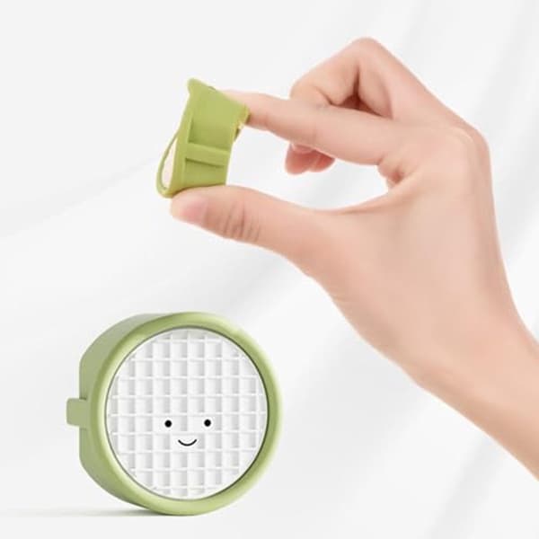 Dekorativt stikkontaktdeksel for barn med robotdesign - 4 stk