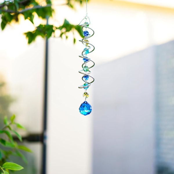 WJ12317.7 tuuman Gazing Ball -spiraalihäntä, koristeellinen tuulikello aurinkosieppari, sateenkaarentekijä kaksoiskierre merensinisen kristallipallon ja C:n kanssa Blue Ball Drop Prism