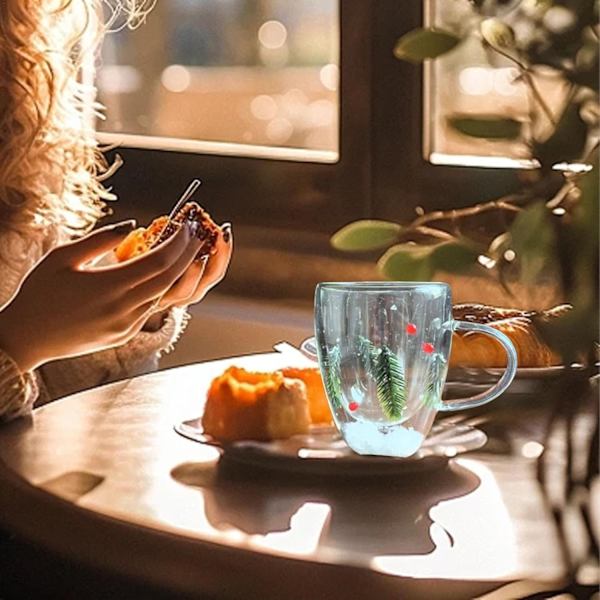 Julglas med Isolerad Dubbelvägg - Snöiga Granris, Kaffe & Tekopp 350 ml