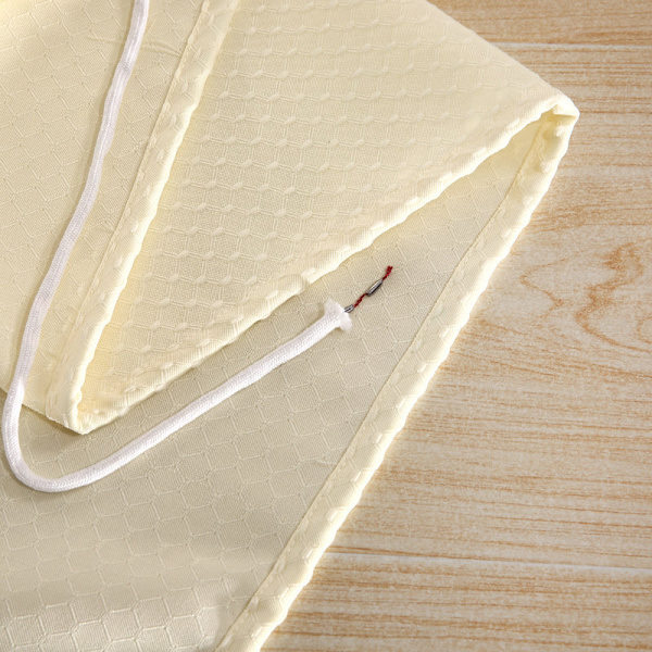 Beige bruseforhæng 180 bred*180 høj CM,