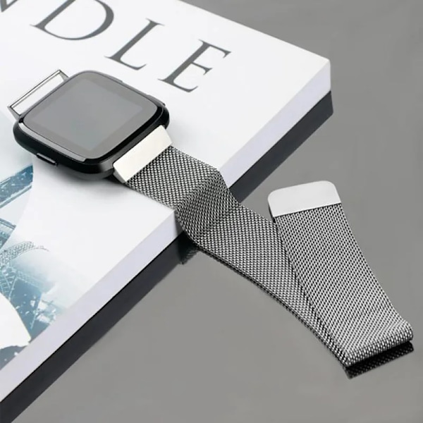 Metallrem för Fitbit Versa 2 3 4 Lite Sense Band Handled Milanese Sense 2 Ersättningsmagnetslinga Armband Fit Bit Watchband Blå för Versa 3 eller Sense