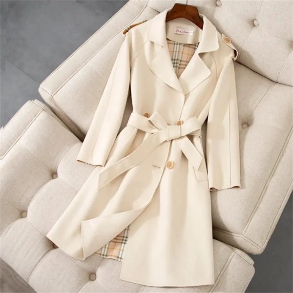 2024 Höst / Vinter Kvinnors Kläder Trench Long Suede Jacket Korean Version Långärmad Mode Temperament Populär Trend Plåtta white XL