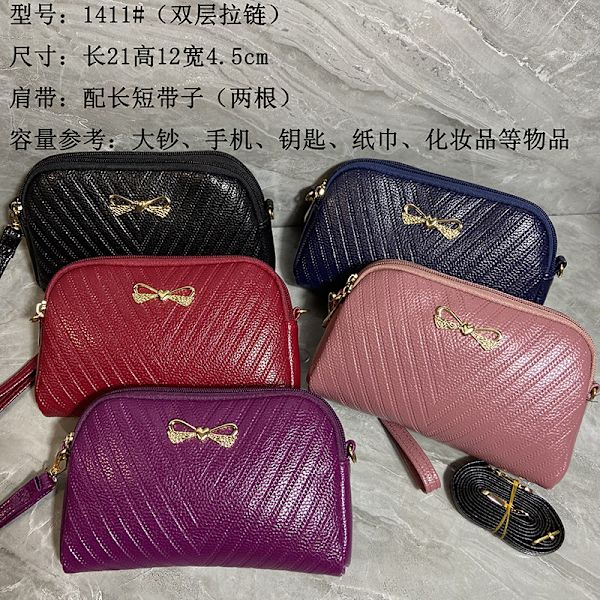 Sommar på den nya medelålders lilla väskan Dammode 2020 Ny axelväska Casual Print Hand 銭 Väska Crossbody väska Double Purple