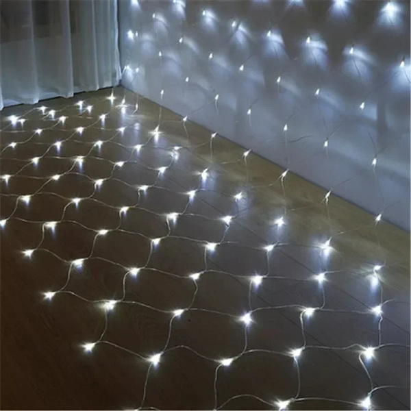 2Mx2M 4Mx6M LED Ulkoilma Kalastusverk Verho Mesh Fairy Lights Puutarhakoriste Uusivuosi Ulkoilma Katu Garland Jouluvalaistus Valkoinen