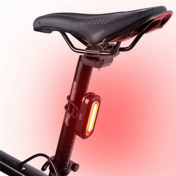 USB genopladelig cykellys Roterbart cykelbaglygte Cykelbaglygte Sikkerhed Natcykeltilbehør, sort