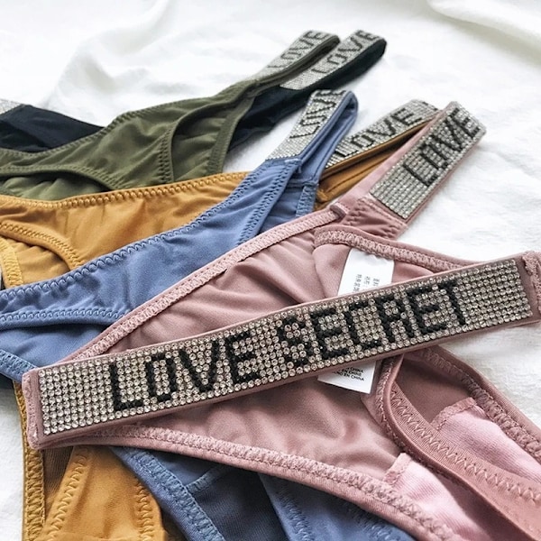 Sexiga Kvinnor Trosa Kristall Strass Brev Hemliga Underkläder Fitness Gym Kärlek Stringtrosor Låg Rise Tanga Kvinnlig Push Up Underkläder Thong-Red L