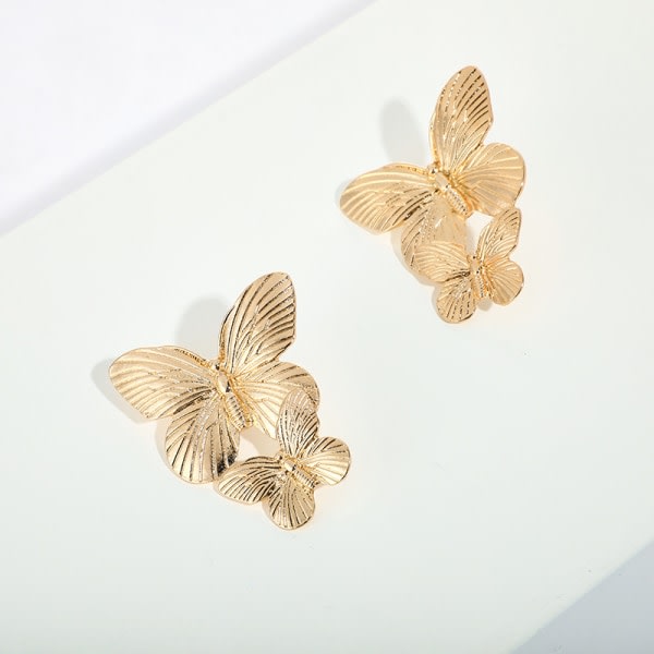 Bohemian Dainty Gold Big Butterfly Örhängen Big Dainty Gold Drop Earrings Statement Charm Örhänge Body Smycken för kvinnor och flickor