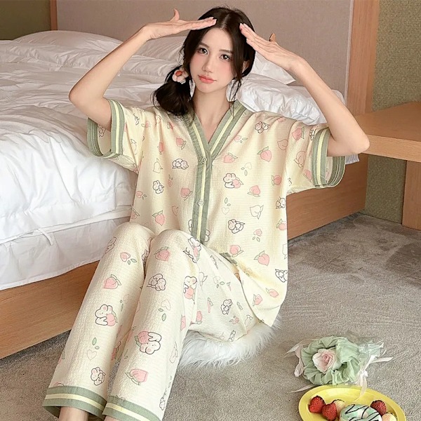 2 st/set Stora koreanska version av den casual klassiska söta lilla blommiga pyjamas kortärmade långbyxor svåra hemmakläder 2310 3XL