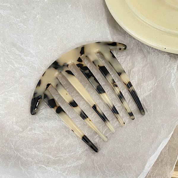 Hårkam med sköldpaddsskal, 6-tandad kam för hårklämma, hårklämma, hårklämmor för daglig användning Hawksbill oryzae