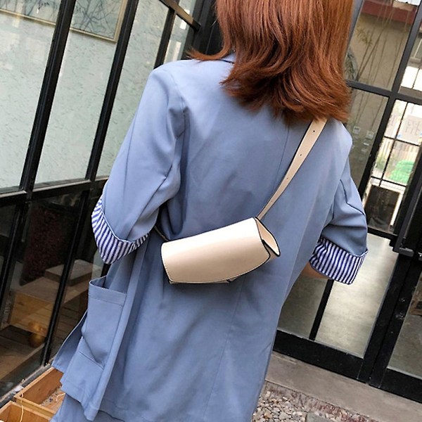 Justerbar bältesväska i PU-läder, trendig midjeväska, crossbody-reseväska för kvinnor och flickor (krämvit)