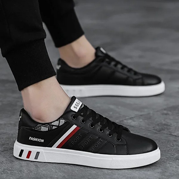 Mäns Lägenheter Skor Lyxiga Mäns Sneakers Våren Höst 2023 Utomhus Idrottskor För Män Mode Vulkaniserade Sko Tenis Para Hombrename Röd 44
