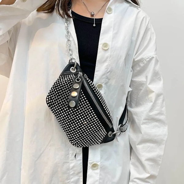 Designer Dam Midjeväska Ny Damkedja Axel Crossbody Bröstväskor Diamond Fannypack Och Telefonpaket Mode Bältesväska för kvinnor Silver  Midjeväska