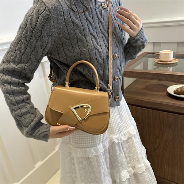 Trendig specialintresse design all-match liten fyrkantig väska damväska 2024 västerländsk stil enfärgad textur crossbody handväska Svart