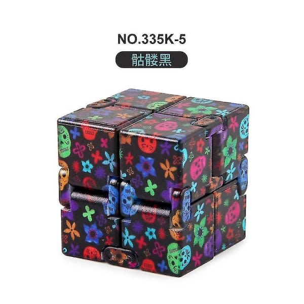 CQBB Infinity Puzzle Cube 2x2 Pocket Magic Cube Finger Flip Square Halloween Christmas Stress Relief Leksaker