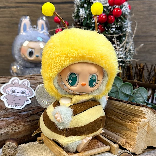 Kesäale Labubu-nuken vaatteet ensimmäinen sukupolvi toinen sukupolvi sokkolaatikko Labubu-nuken vaatteet (päähine + topattu takki) Little Bee