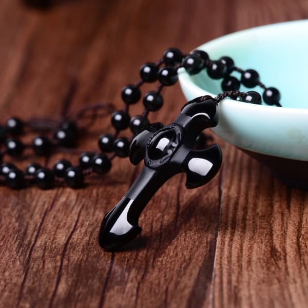 Obsidian kors halskæde Amulet vedhæng med perlekæde til kvinder eller mænd