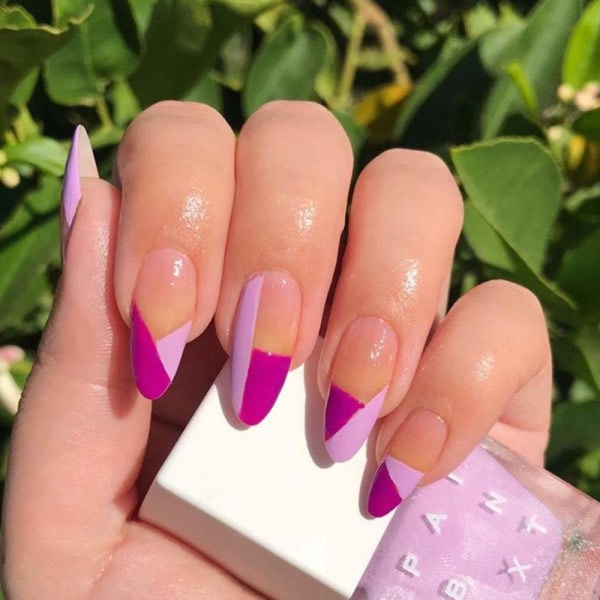 CQBB Ovala akryl falska naglar Skarva graffiti på naglar med klistermärke Vackra naglar för kvinnor tjejer (24 st)