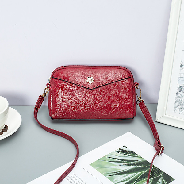 Sommar på den nya medelålders lilla väskan Dammode 2020 Ny axelväska Casual Print Hand 銭 Väska Crossbody väska Lila