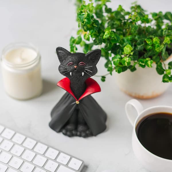 Vakker Svart Katte Vampyr Dracula Figur - Søt Samleobjekt - H_max