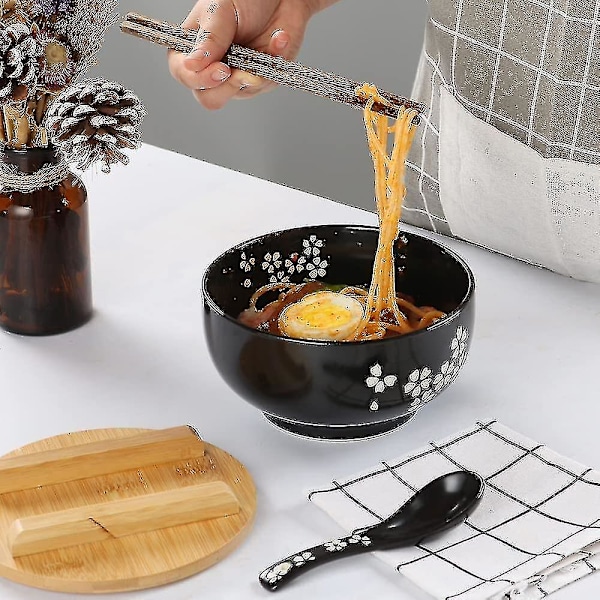 Ramen Skål Sæt, Japanske Ramen Nuddelskåle Med Låg Og Ske, Stor Keramisk Suppeskål, Håndtegnet Sort Ris Skål 6,5 Tommer -p Retro Nuddelskål -yujia