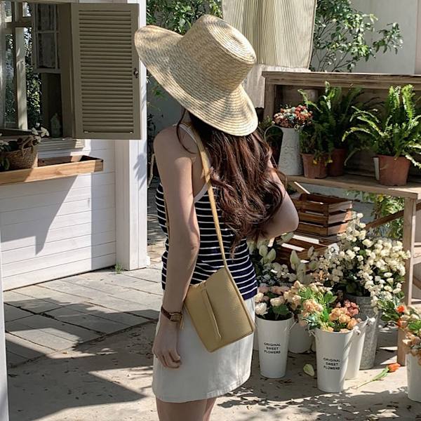 Crossbody-tasker Lille håndtaske KHAKI