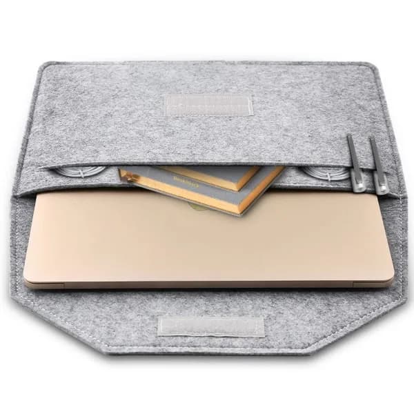 Laptopveske i filtmateriale 17 \"