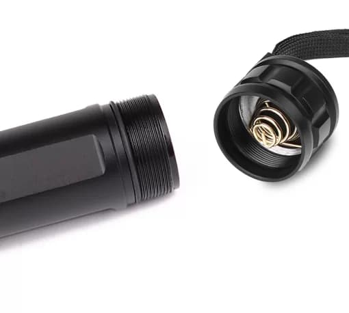 WAREHOUSE CLEARANCE Flashlight super strong - rechargeable - aluminum CHRISTMAS GIFT