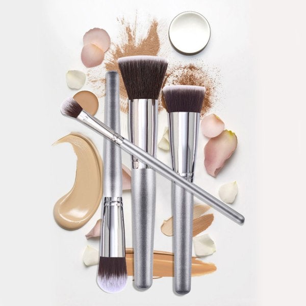 BS04 - BS-MALL 13 stk. eksklusive makeupbørster af bedste kvalitet