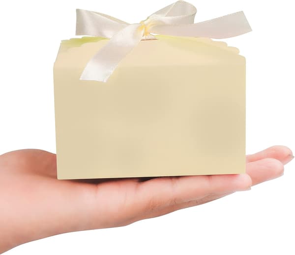 20-pack scalloped square gift boxes - 10x10x6cm/3.94x3.94x2.36