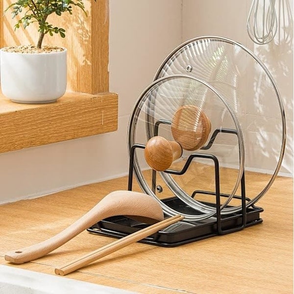 Pan Pot Lågholder Stativ Skærebræt Rack Skeholder Hakkebræt Organizer Stativ med Drypbakke (Sort)